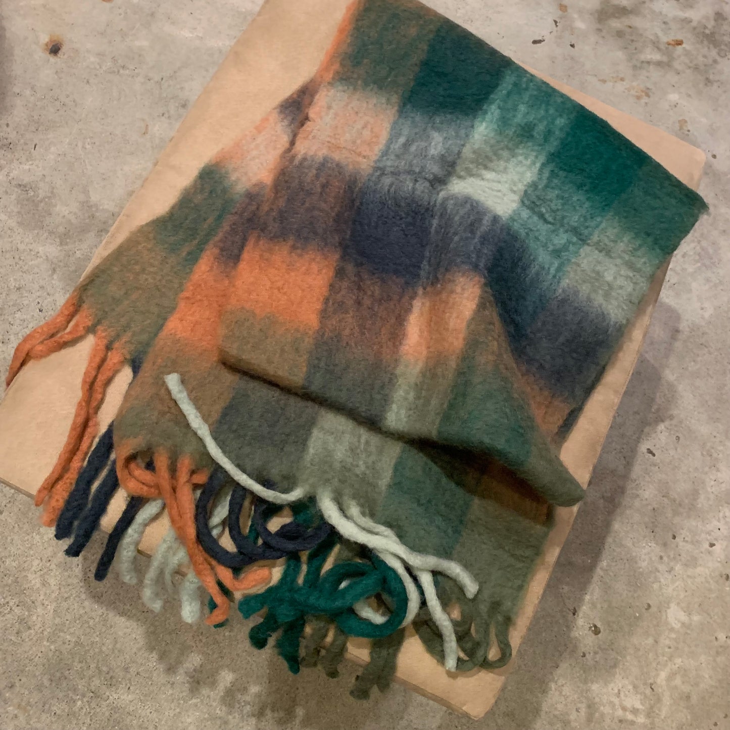 HB 男女兼用 ふわふわ フリンジ マフラー ストール  全11柄