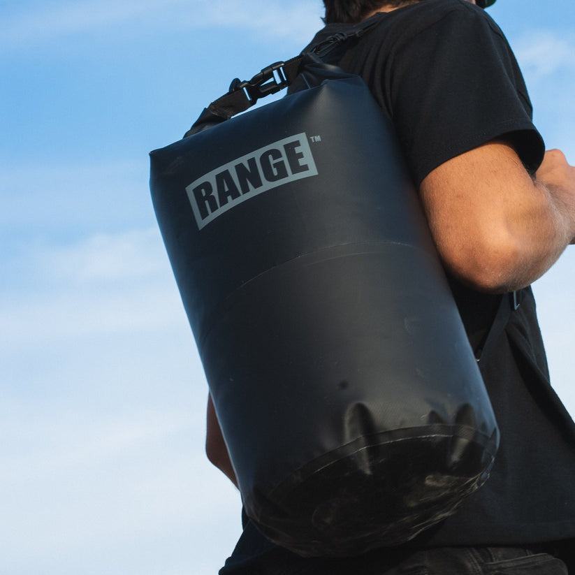 RANGE 25L DRY PACK ウェットスーツバッグ