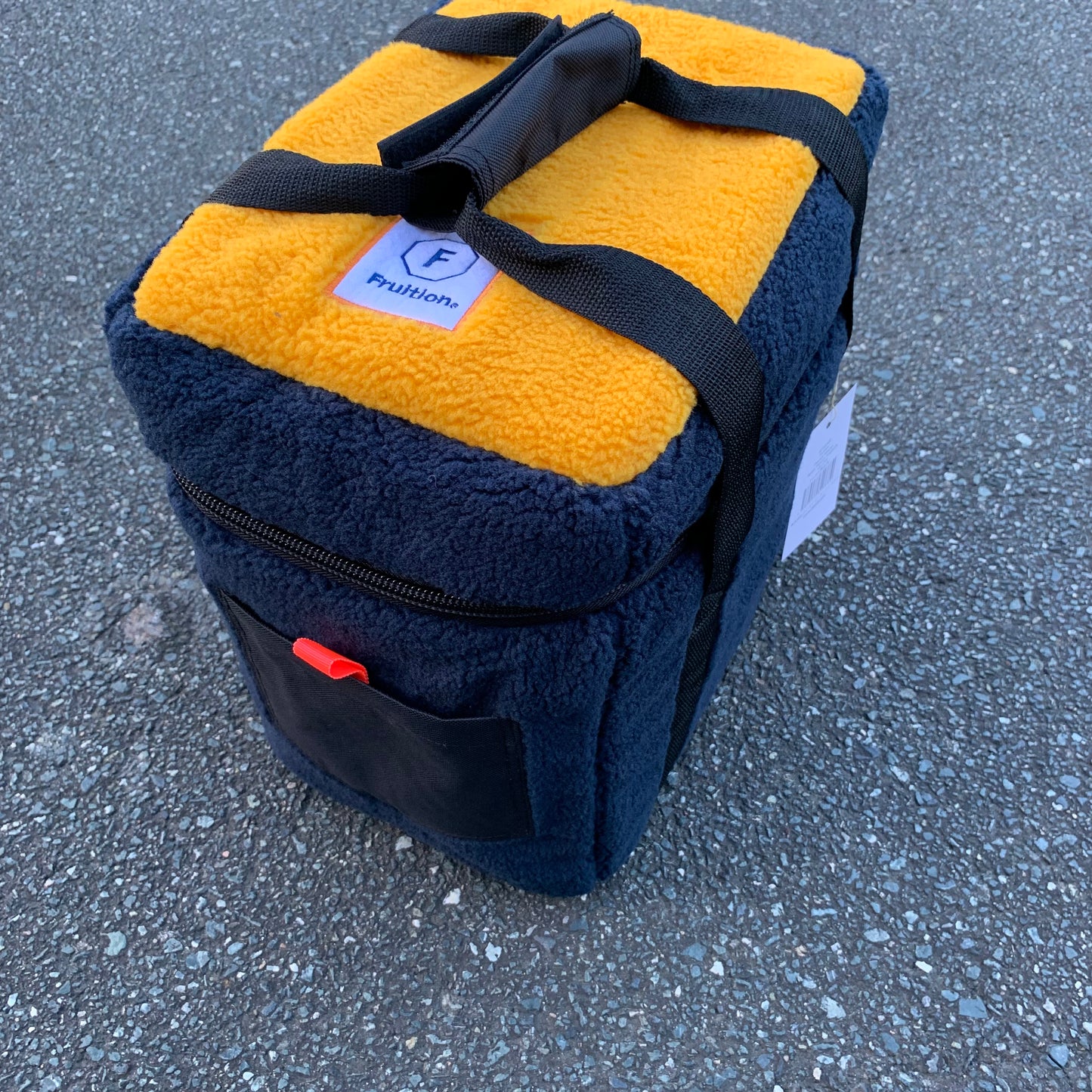 Fruition【フリュージョン】フリースサーモキーパー Single10L ポリタンケース