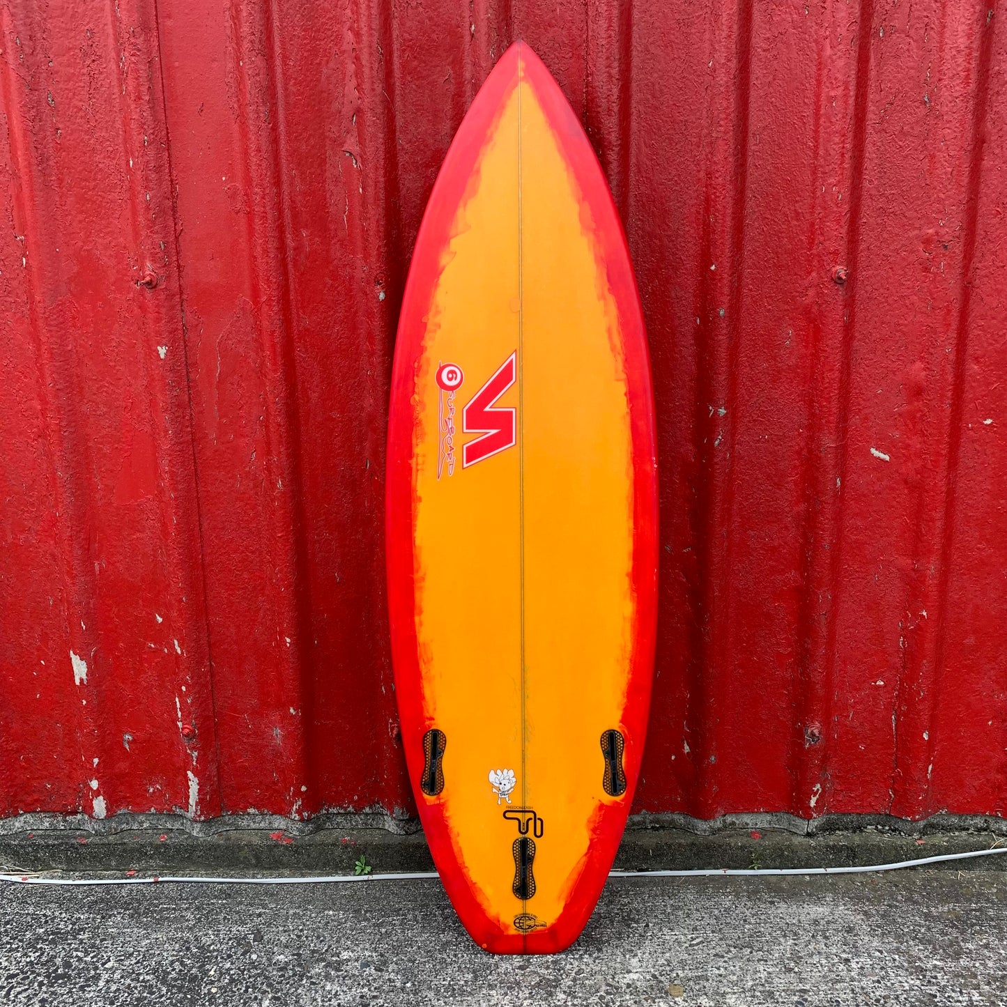 6surfboard 4’11” 小学生低学年用　中古ボード