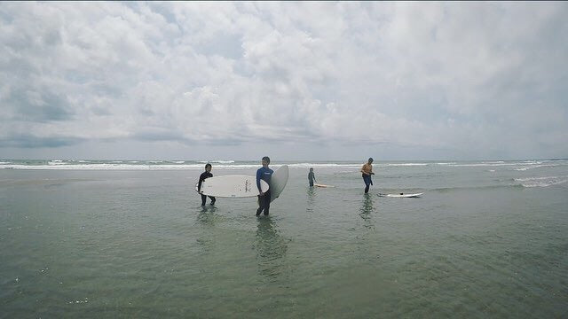 初心者 サーフィンスクール