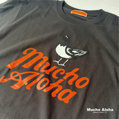 MUCHO ALOHA (ムチョアロハ) CLASSIC LOGO プリント S/S Tシャツ スミクロ MAT-008