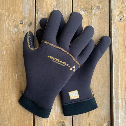 ROYAL HYB GLOVE 2mm　サーフグローブ　AGチタン仕様 material : AGT210®