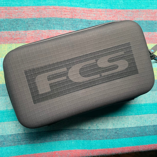 FCS エフシーエス FIN CASES フィンケース ４SET ショートボード用 フィンウォレット サーフィン