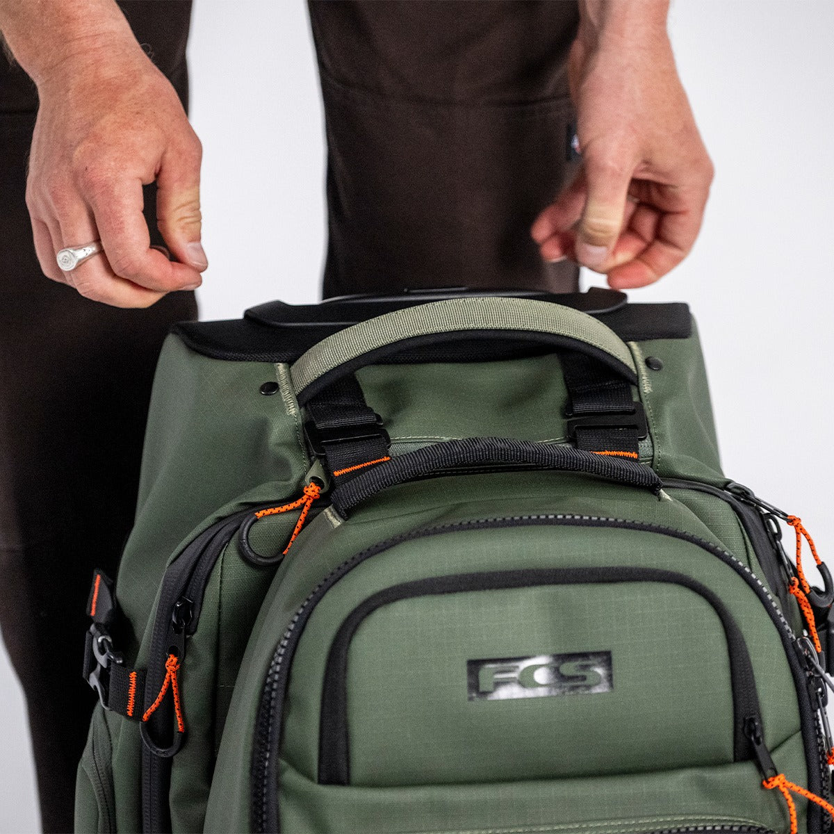 FCS Mission Wheely 42L ミッション　ウィーリーバッグ　Alpine