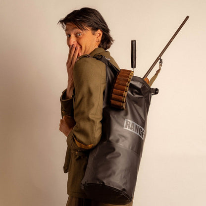 RANGE 25L DRY PACK　ウェットスーツバッグ