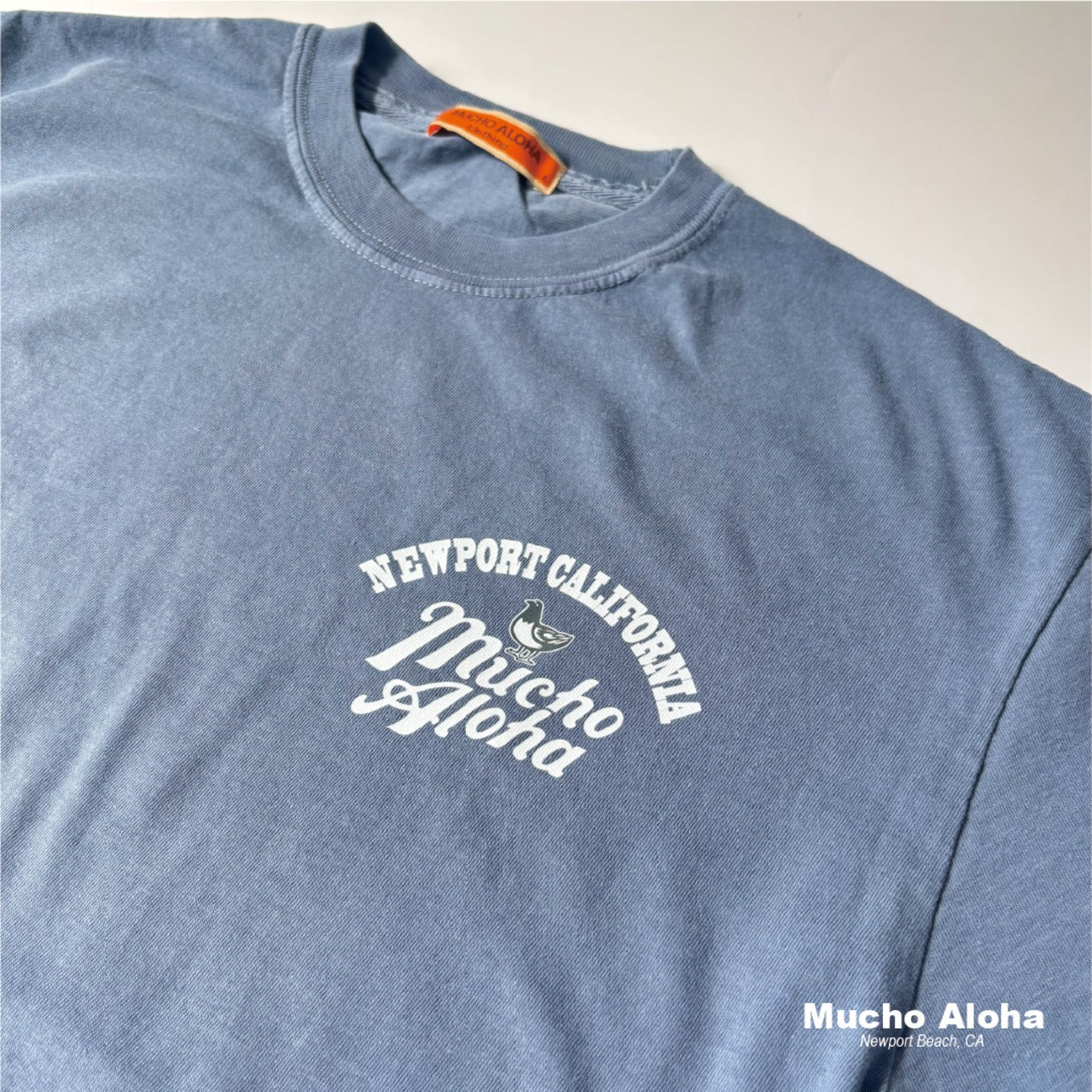 MUCHO ALOHA (ムチョアロハ) Pigment Dye プリント S/S Tシャツ ネイビー MAT-017