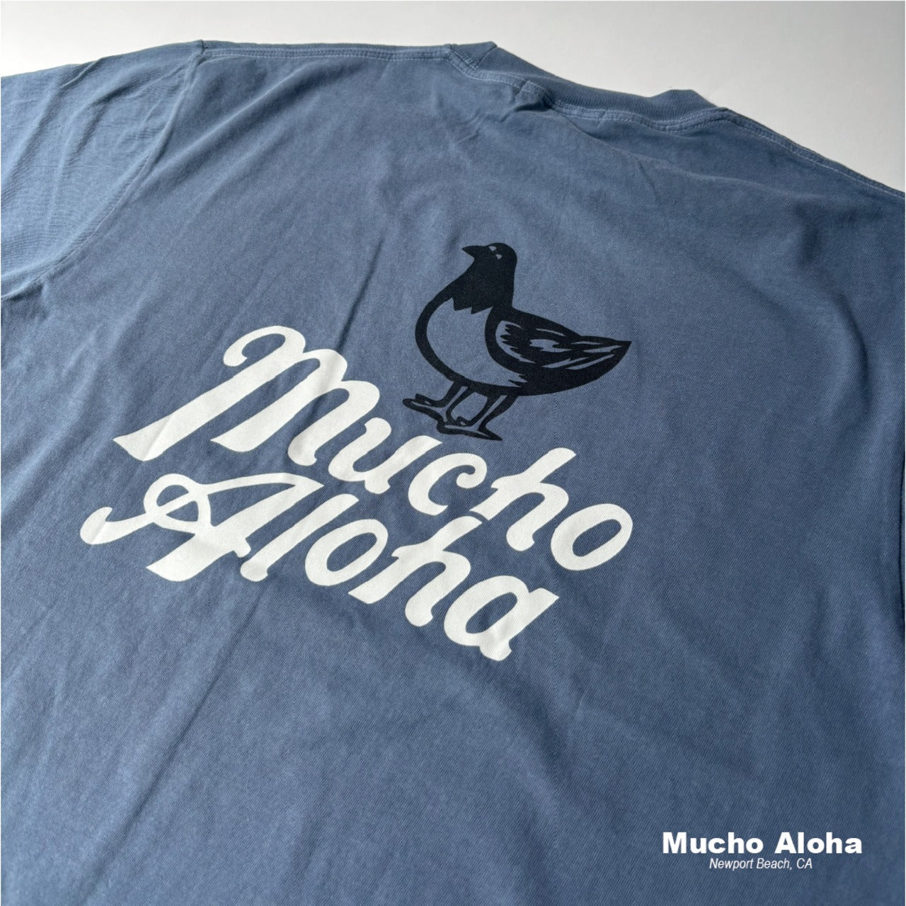 MUCHO ALOHA (ムチョアロハ) Pigment Dye プリント S/S Tシャツ ネイビー MAT-017
