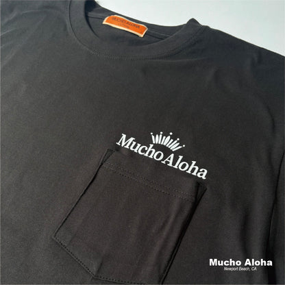 MUCHO ALOHA (ムチョアロハ) CROWN Logo S/S ポケット Tシャツ スミクロ MAT-PT003