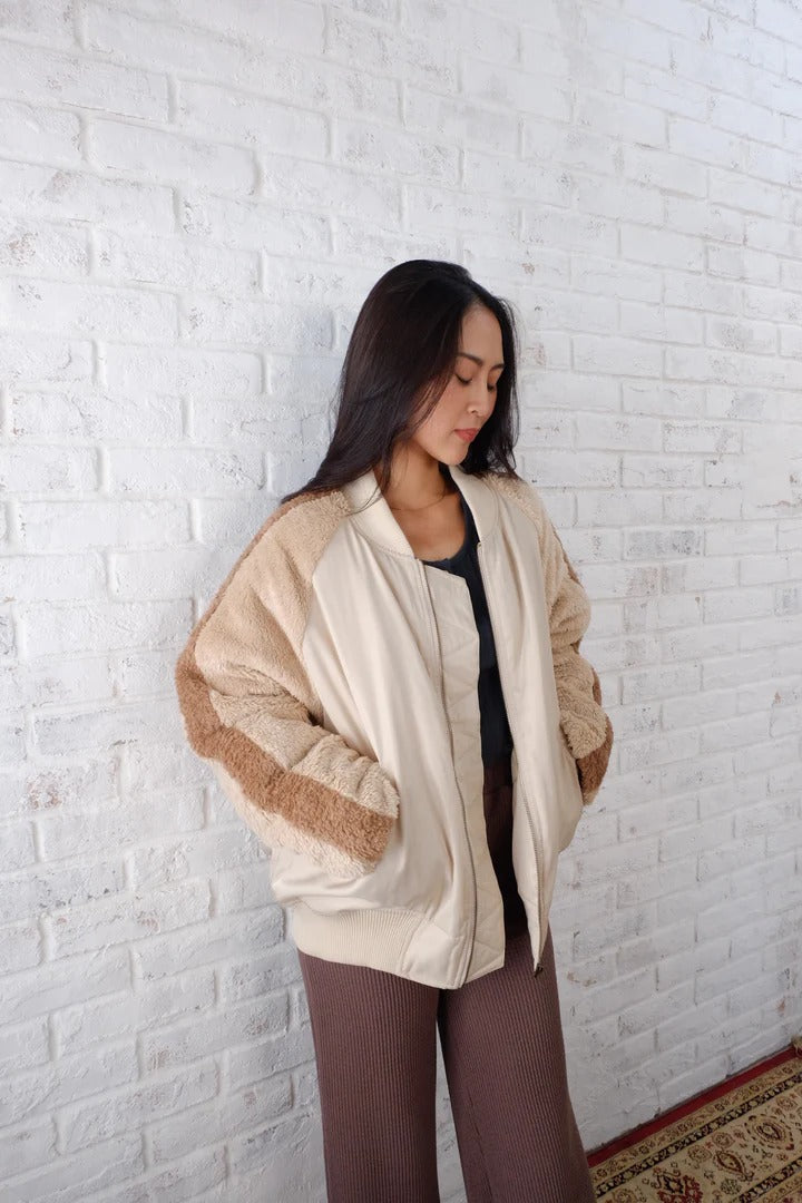 【ROIAL】DIFFERENT MATERIAL BOMBER JACKET ロイアル　レディース　ジャケット　サイズM