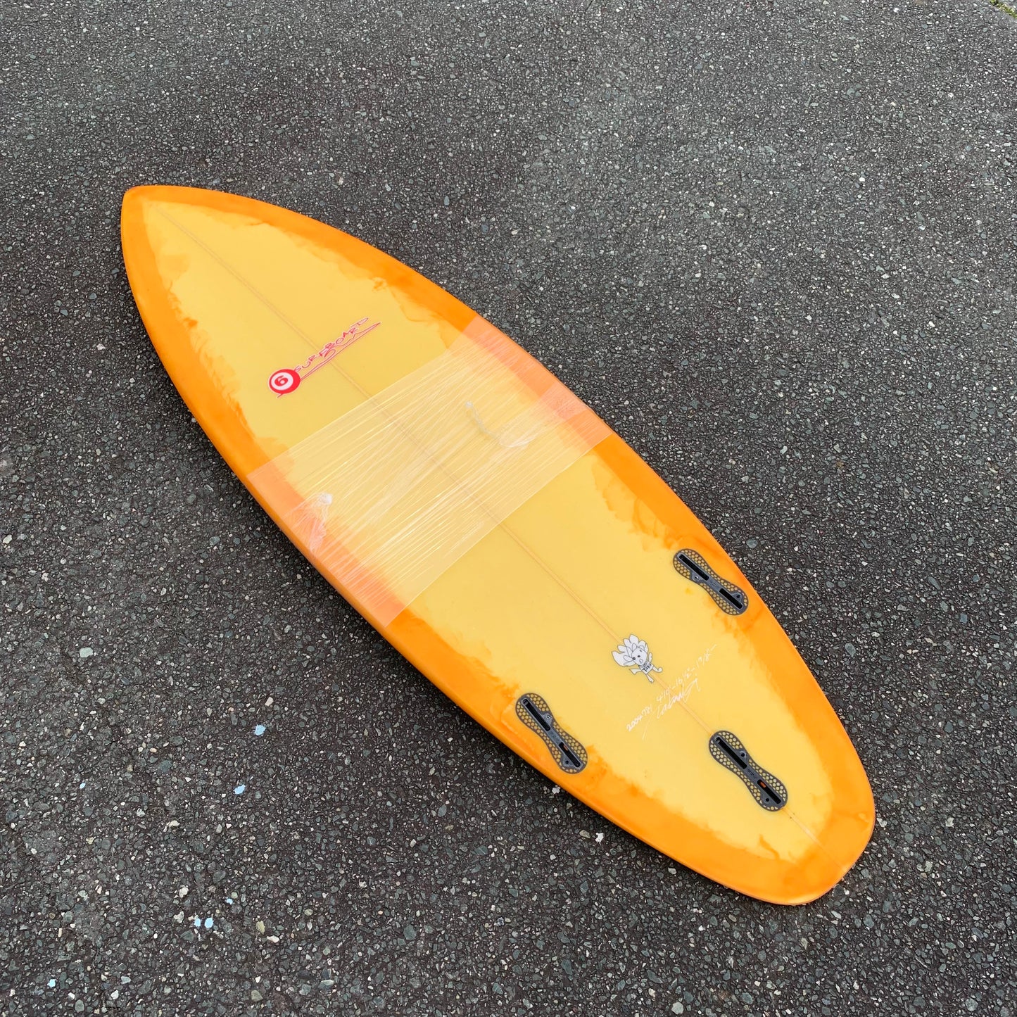 6surfboard 小学生　低学年用ボード　4’10”
