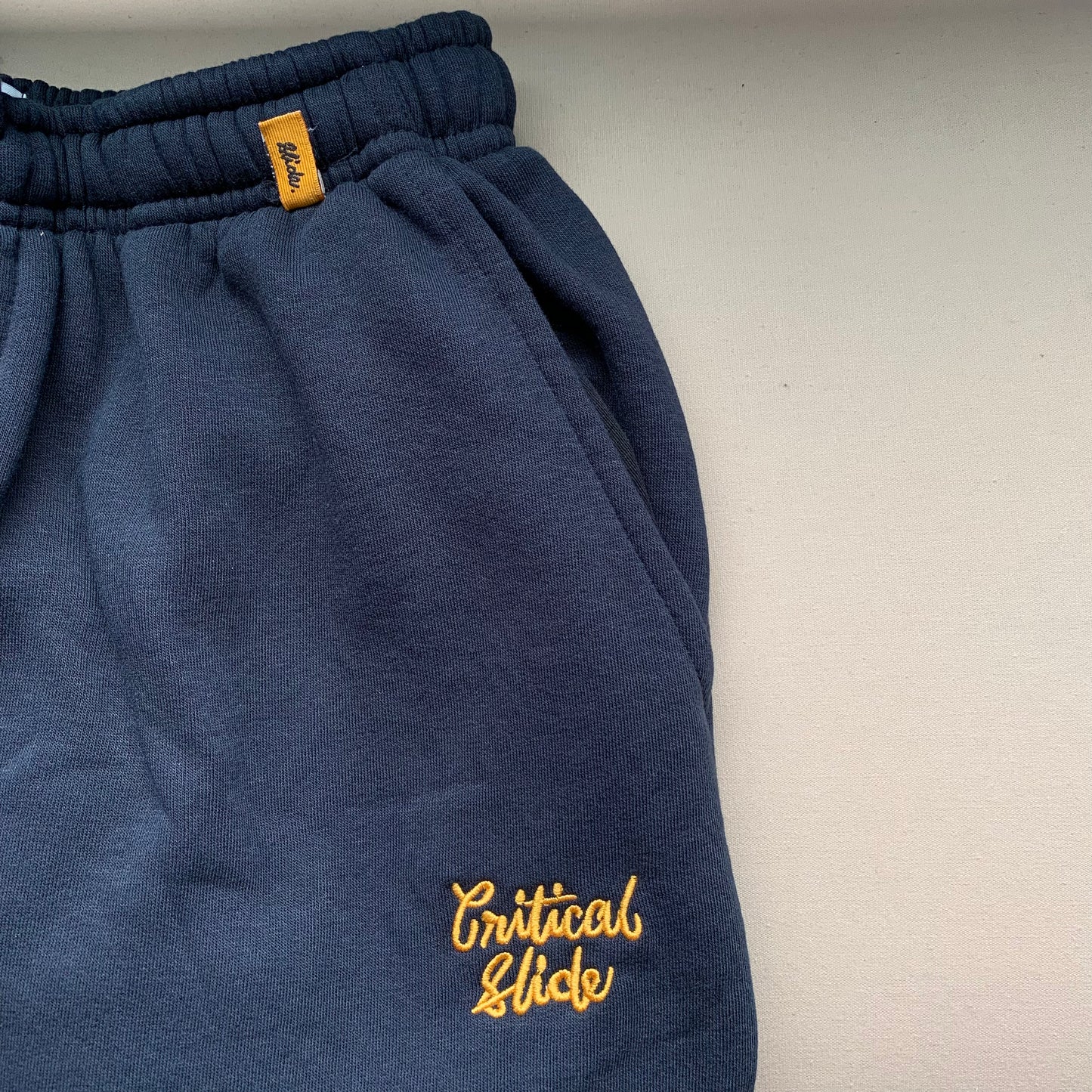 TCSS 【ティーシーエスエス】KICK BACK TRACK PANT　キックバックトラックパンツ　サイズ３２