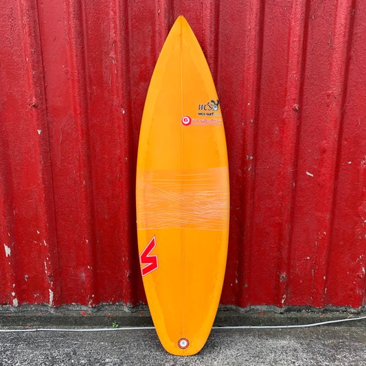 6surfboard 小学生　低学年用ボード　4’10”